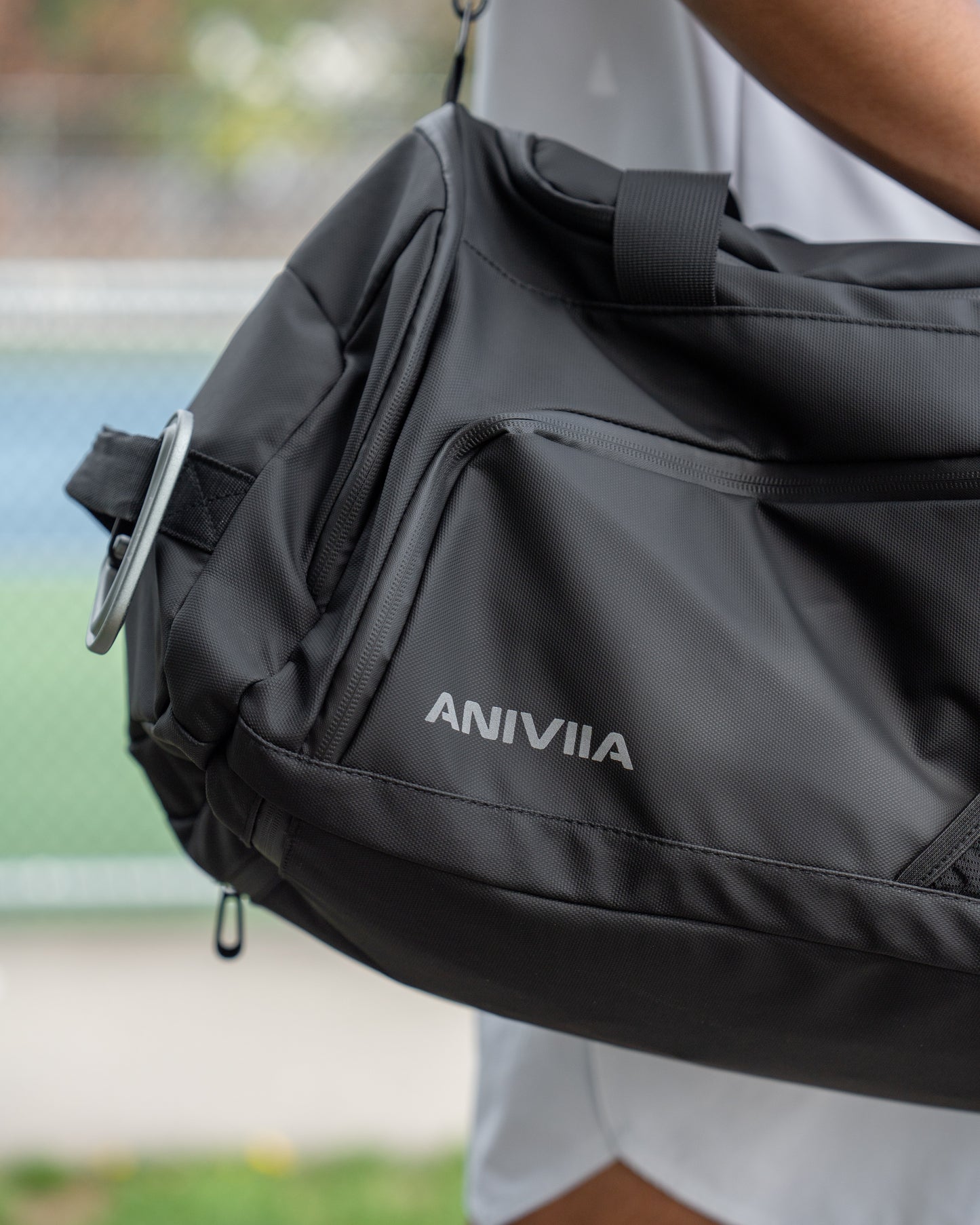 Aniviia 2-in-1 Duffle Bag Backpack